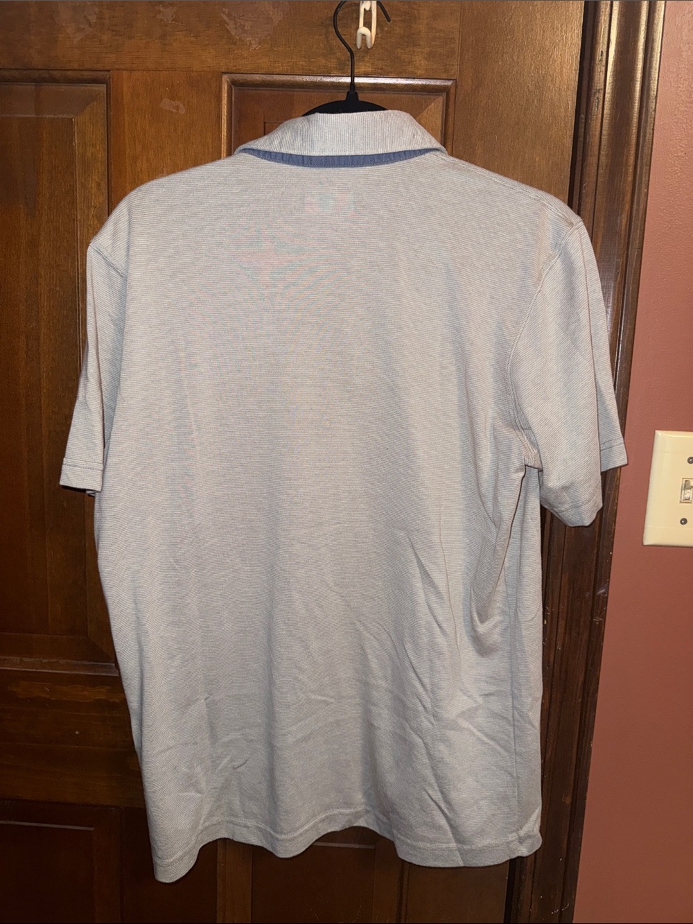 Columbia Men's Light Gray Short-Sleeve Polo - Picture 3 of 3